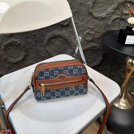 Gucci Ophidia Vintage GG Camera Bag – 19.13cm Compact Design Spacious Interior & Iconic Monogram