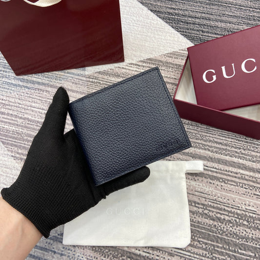 Gucci 2025 Early Spring Collection Deep Blue-Oat Calfskin Leather Bifold Wallet - Dual-Tone Motif, Refined Sophistication