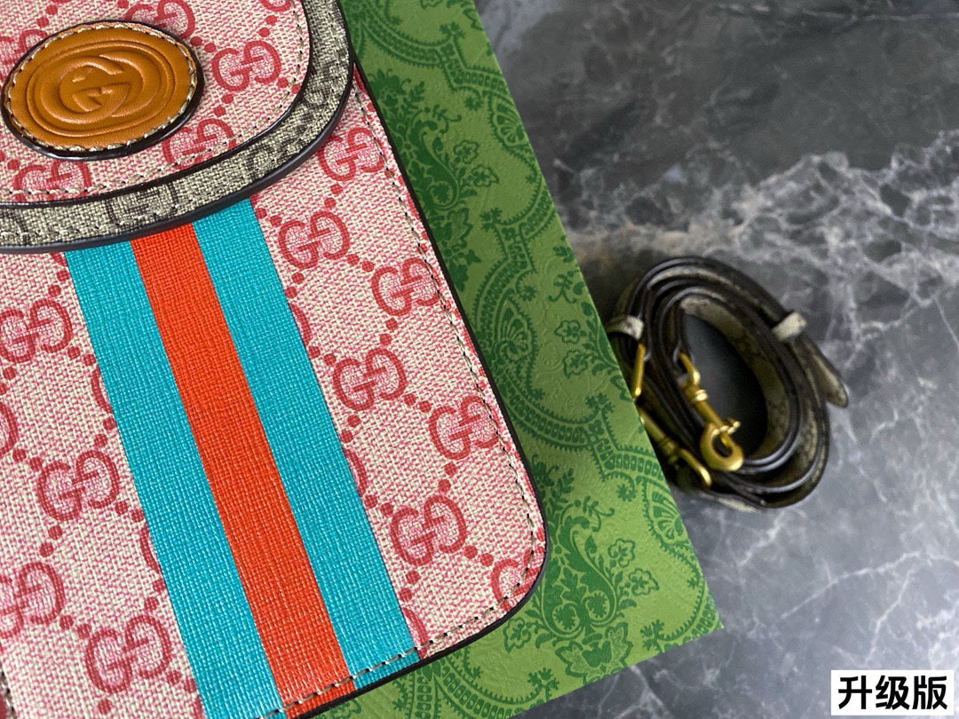 GUCCI Mini Shoulder Phone Bag｜10.5×17cm Crossbody｜Trendy Streetwear｜Celebrity Style