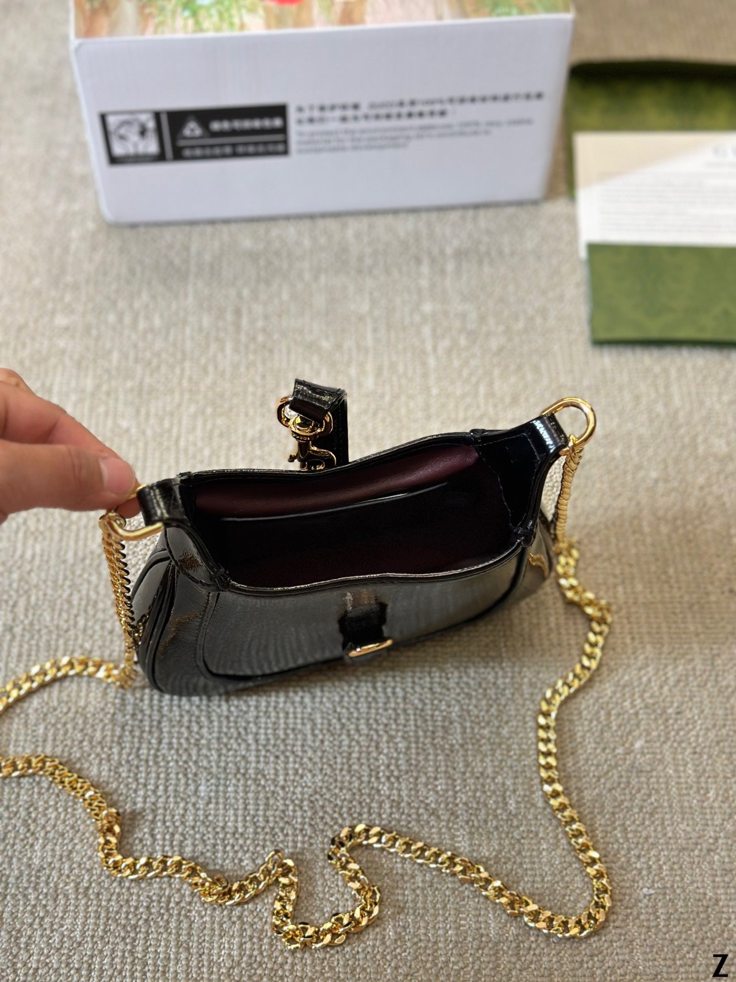 Gucci New Jackie Bag – Romantic Luxury in Multi-Colors Smooth/Waxed Leather 18x13cm Timeless Elegance