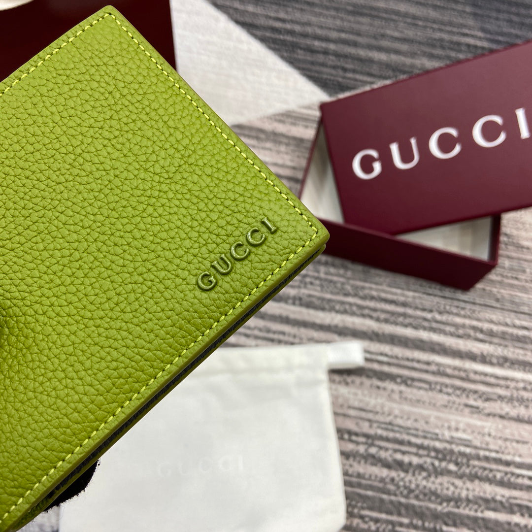 Gucci 2025 Early Spring Collection Green Calfskin Leather Bifold Wallet - Iconic Motif, Reimagined Elegance