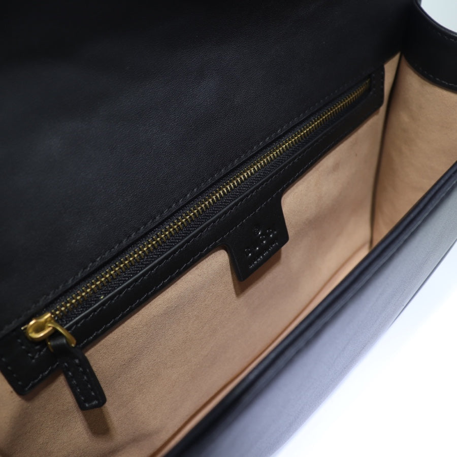 GUCCI Minimalist Leather Clutch | 30x20x4cm Spacious Design | Ready Stock with Real Photos