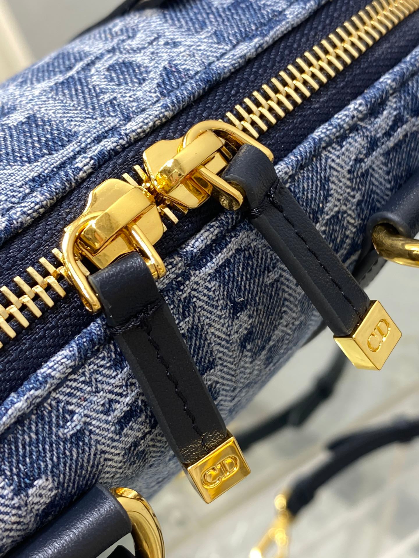 Groove 16 Mini Boston Bag｜Denim Blue Oblique Print｜Convertible Top Handle & Crossbody｜17×10×8cm