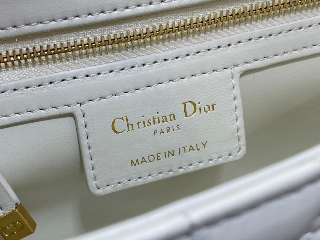 Groove 16 Mini Boston Bag｜Denim Blue Oblique Print｜Convertible Top Handle & Crossbody｜17×10×8cm