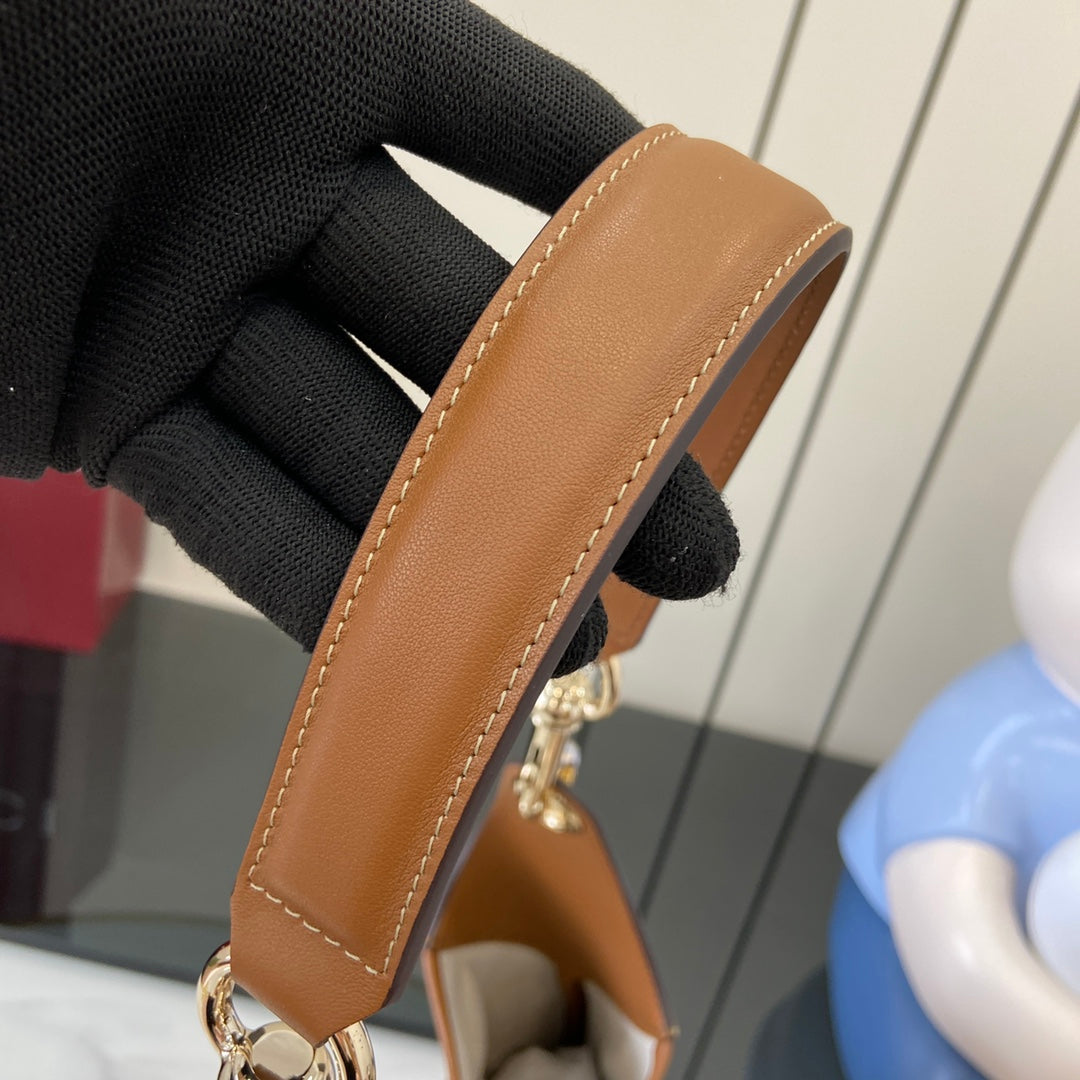 Gucci Body Double-Lock Medium Shoulder Bag - Vintage 1950s Original GG Canvas with Detachable Clutch