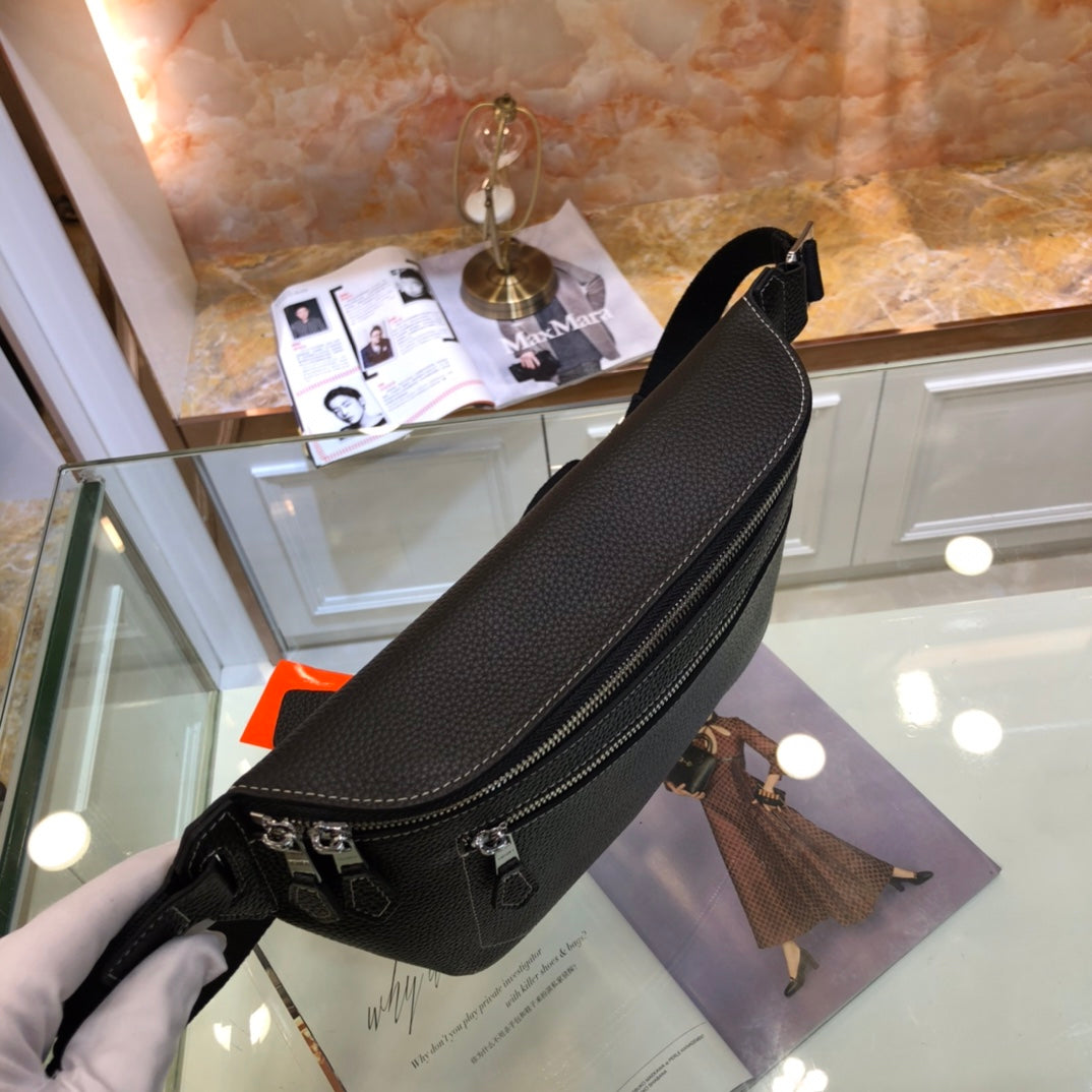 Hermès 2023 New Crossbody Bag 33x18x2cm | Original Calfskin Premium Zipper Double Pocket