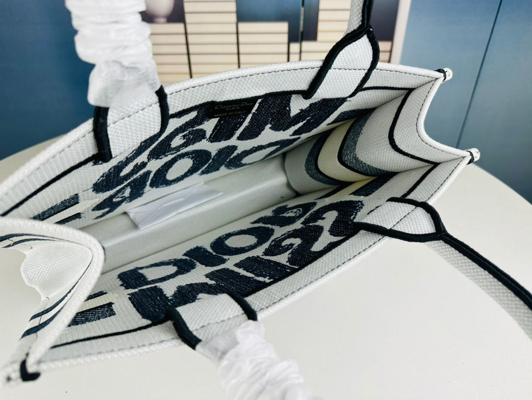 36cm Embroidered Tote Bag - Archival Canvas & Detachable Organizer (Designer-Inspired Work Bag)