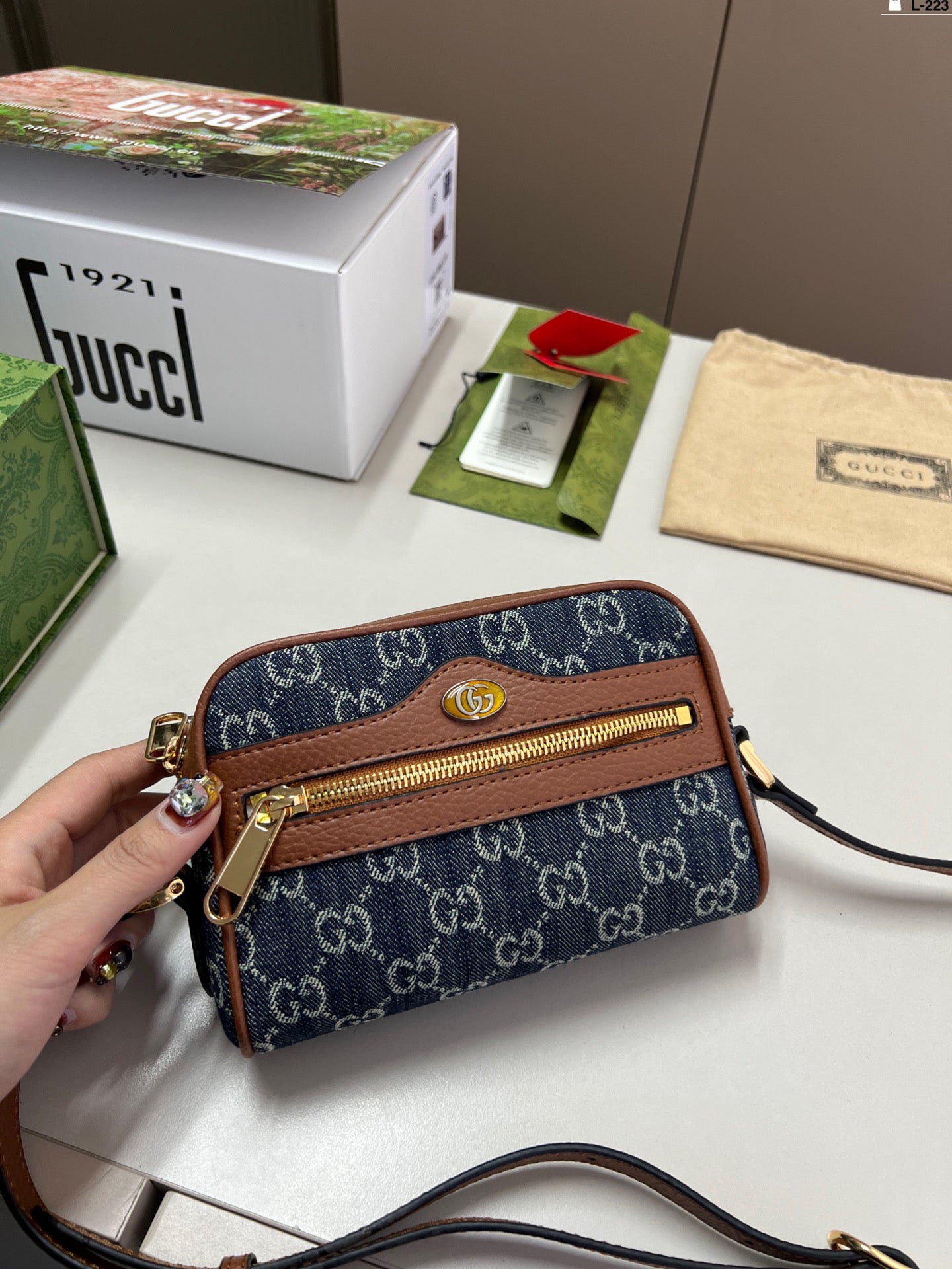Gucci Ophidia Vintage GG Monogram Camera Bag - Compact Size 17×12cm, Spacious & Timeless Crossbody Bag with Foldable Box
