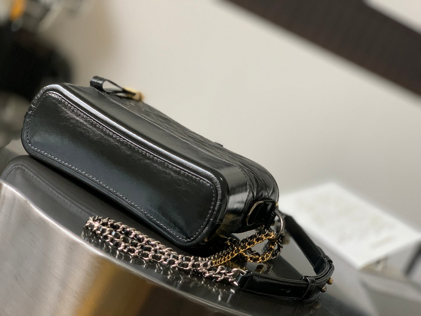 CHANEL GABRIELLE Medium Hobo Bag | Crumpled Calfskin Vintage Chain Bag | 26cm Adjustable Shoulder Crossbody