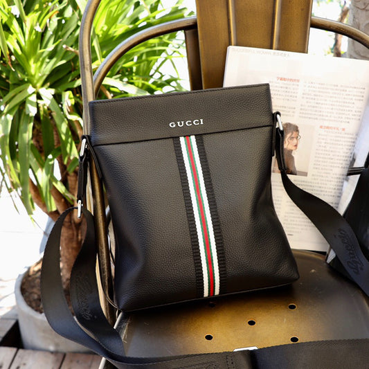 Gucci Men's Vintage Casual Bag | Full-Grain Leather Large Capacity | 24x28x5cm Lightweight Travel Bag Black