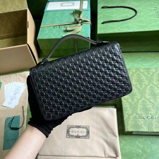 Gucci Super G Travel Document Holder 2023 Pre-Fall | Leather Zip Portfolio with Jacquard Lining | 21.5x14x4.5cm