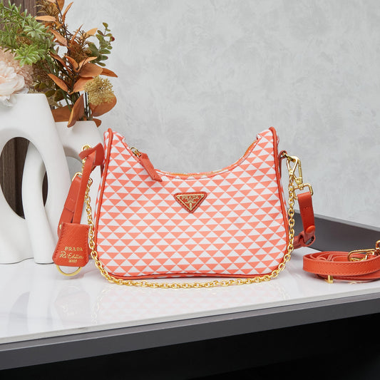 🔥 Prada Hobo 3-in-1 Chain Bag｜22×17×6cm Convertible Luxury Shoulder Bag