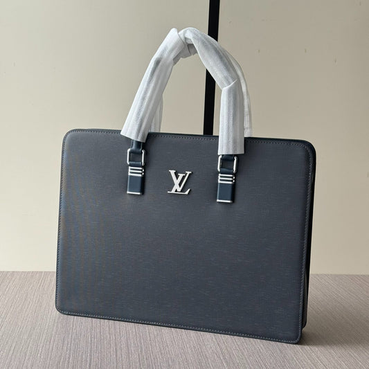 2024 Premium Business Lock Briefcase | Italian Textured Leather | Multi-Compartment Design | YKK Zipper