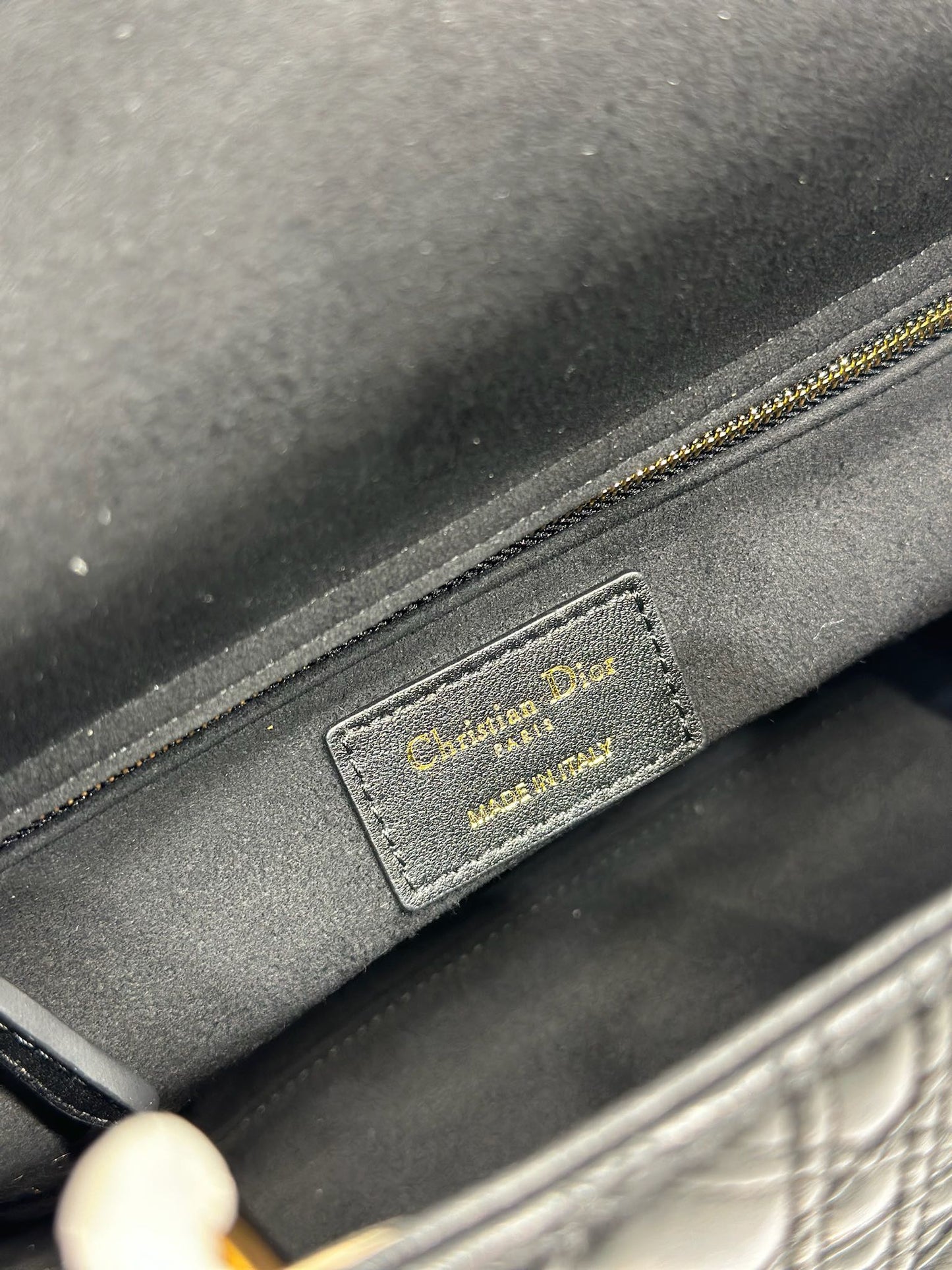 DIOR LADY DIOR MEDIUM BLACK LAMBSKIN CANNAGE QUILTED DOUBLE-STITCHING HANDBAG WITH DETACHABLE STRAP