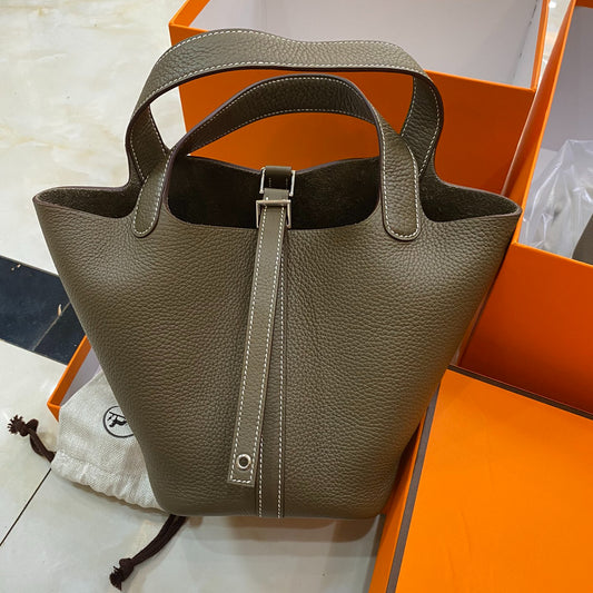 Hermès Picotin 18cm Etoupe Silver Hardware | Top-Grade Handcrafted Calfskin | Luxury Everyday Tote Bag