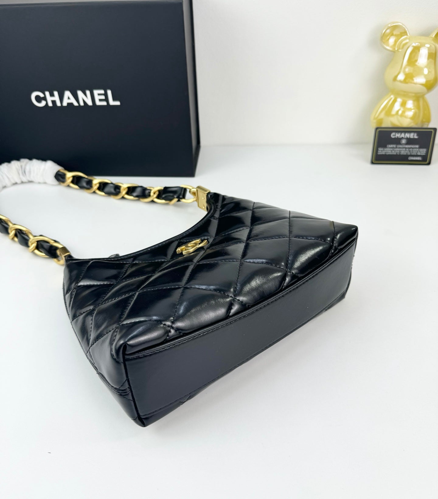 Chanel Sakura Pink Hobo Bag | 24K Gold Chunky Chain Strap | 22cm Lightweight Wax Leather Crossbody