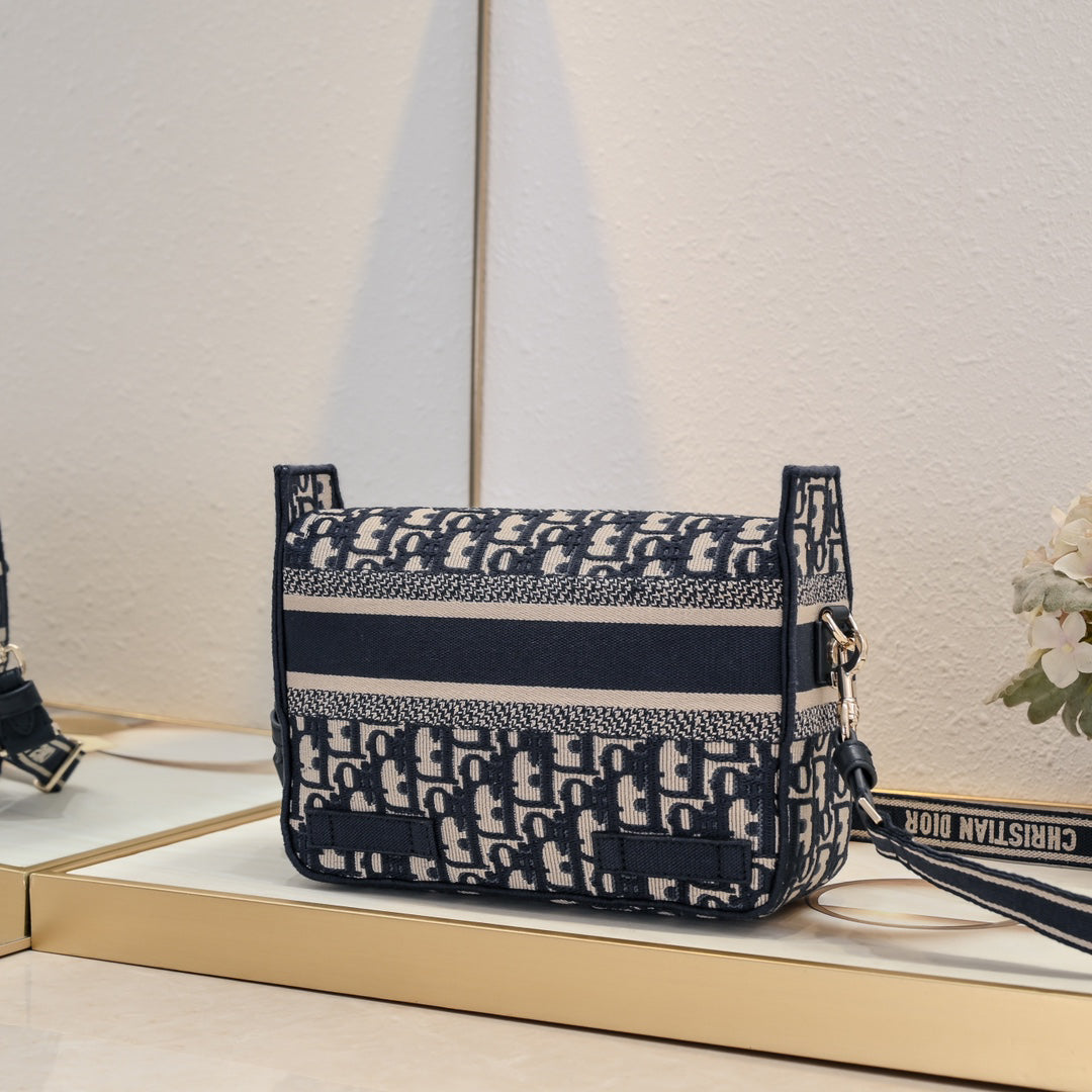 DIOR Cam Embroidery Vintage/New Canvas Messenger Bag Small - Gold-Tone Closure/Detachable Strap/23x15x8cm