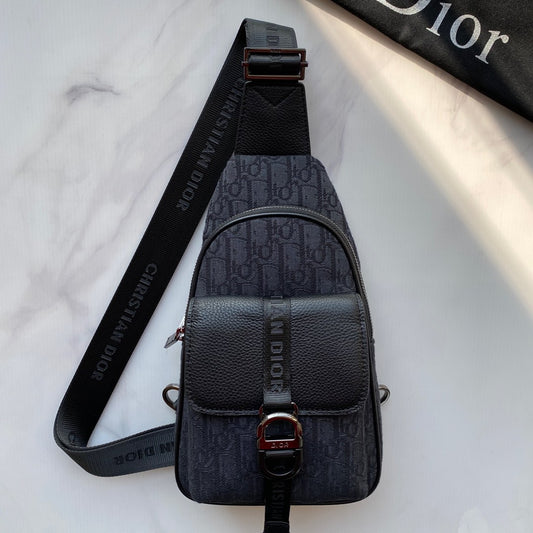 Spring Saddle Bag | Vintage Canvas & Calfskin Options | Punk-Industrial Strap, Adjustable 29×17×5cm