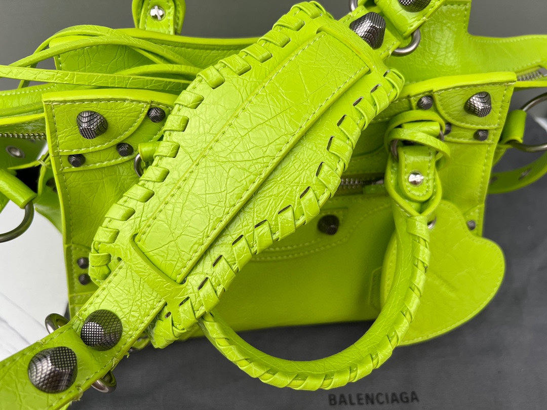 Fluorescent Green Paris Neo Cagole Biker Bag 2023 - Edgy Heart Mirror Bucket Bag | 26cm Statement Piece