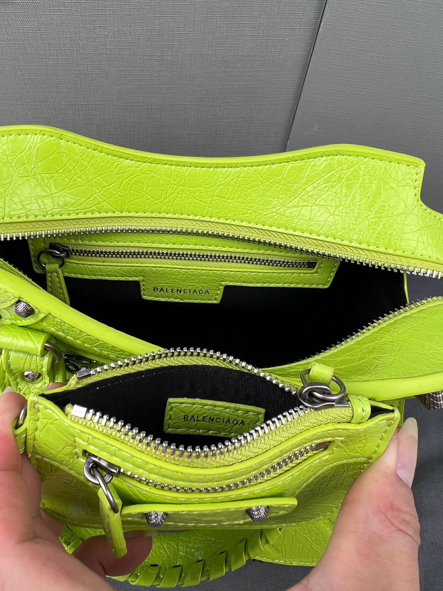 Fluorescent Green Paris Neo Cagole Biker Bag 2023 - Edgy Heart Mirror Bucket Bag | 26cm Statement Piece