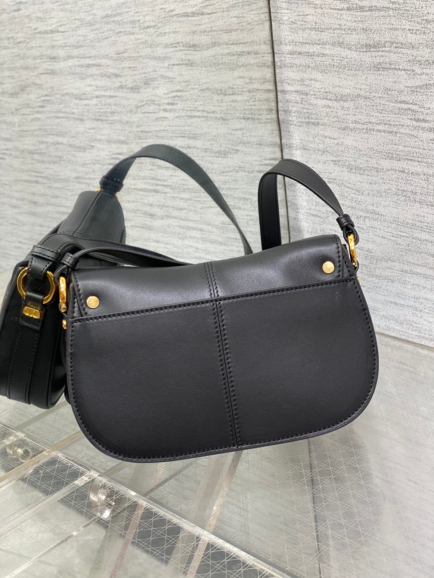 【New Arrival】Dior Besace Black/Oblique Crossbody Bag | Gold-Tone CD Logo Clasp | 24cm Soft Luxury Tote