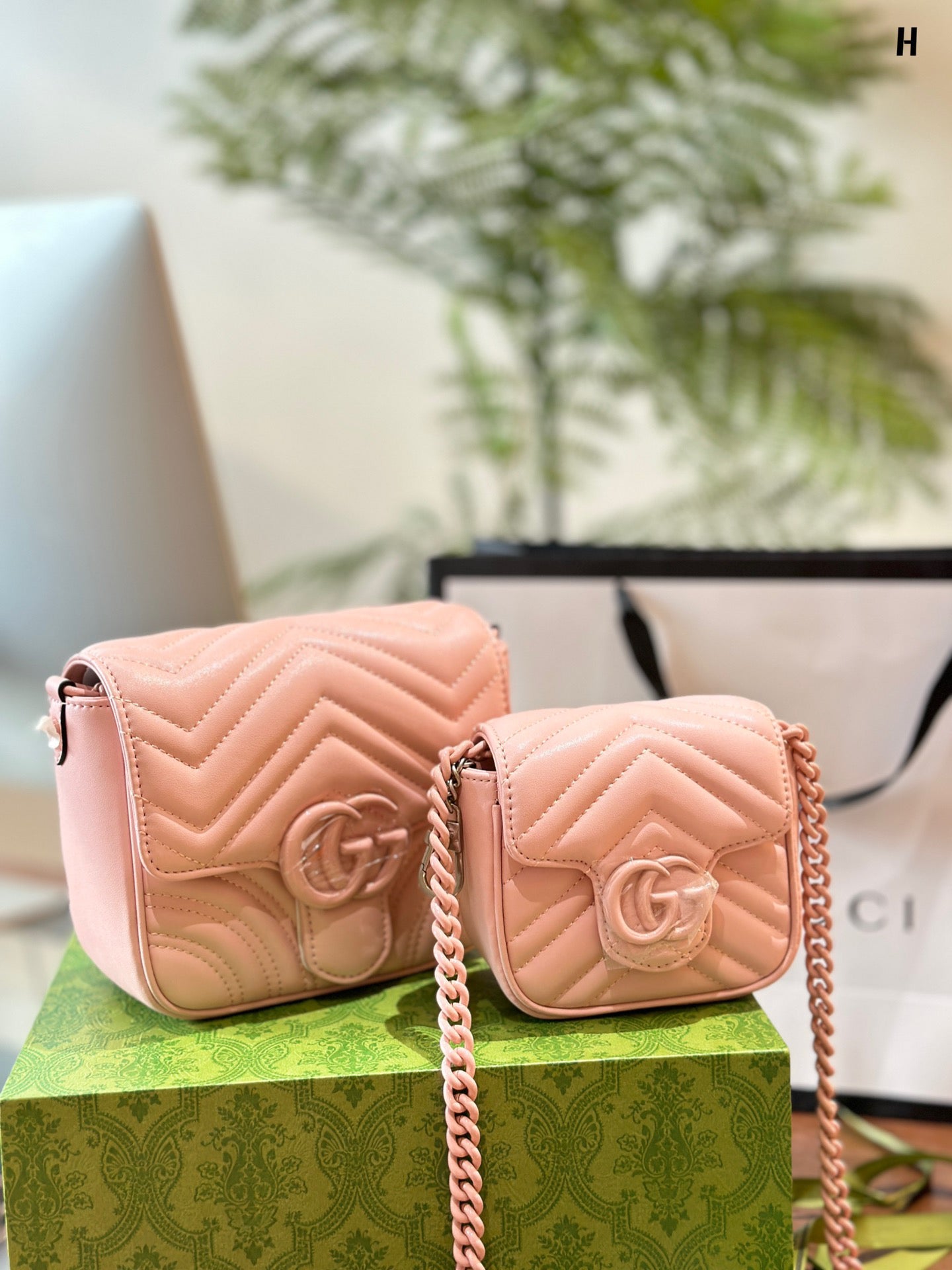 Gucci Marmont Pastel Mini Bag – 15/18cm Candy Pink Cutie with Full Packaging, Limited-Edition Sweetheart Vibes