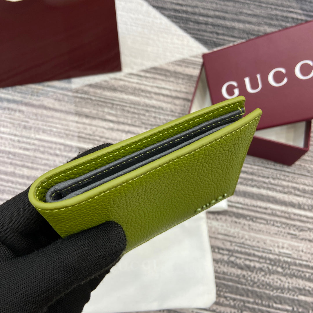 Gucci 2025 Early Spring Collection Green Calfskin Leather Bifold Wallet - Iconic Motif, Reimagined Elegance