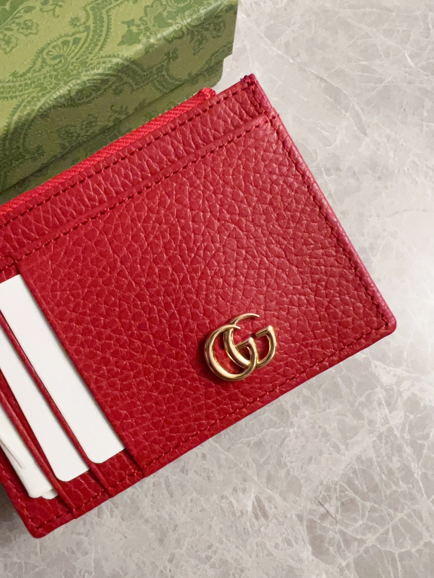 Gucci CY Series 574804 Vintage Slim Card Holder - 12×8cm Multi-Pocket Leather Wallet with Zip Compartments