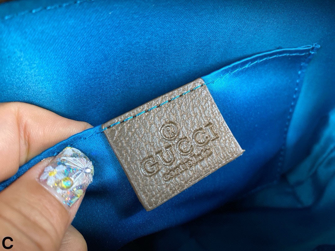 Gucci Ophidia Shell Bag – GG Logo & Stripes Retro Tote, 24x19cm Spacious Commute Essential