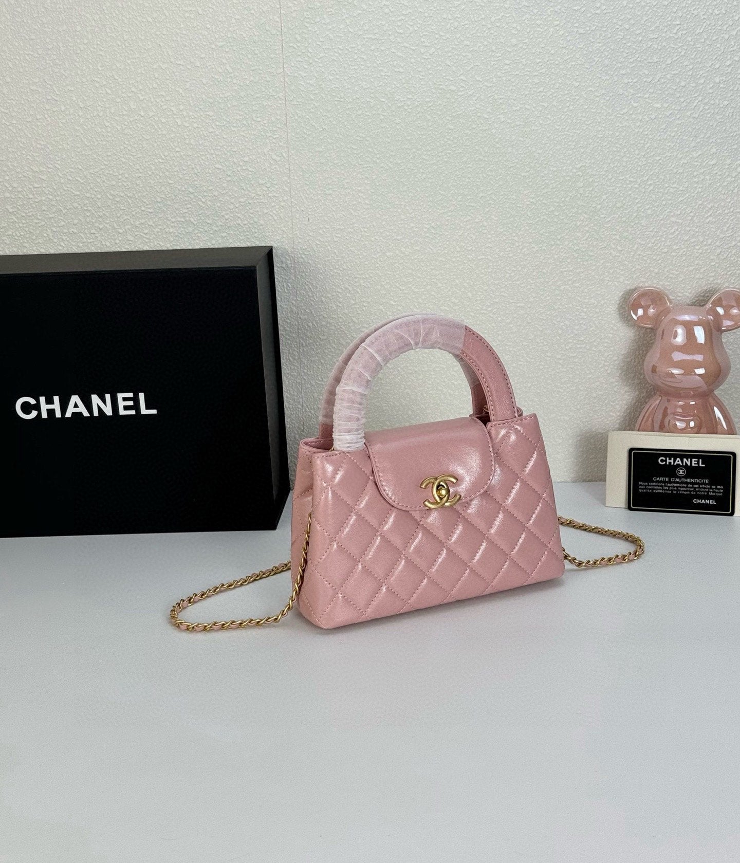 Chanel 24 Fall-Winter Camellia Bag | Virginie Viard's Timeless Symbol | 20cm Runway Masterpiece