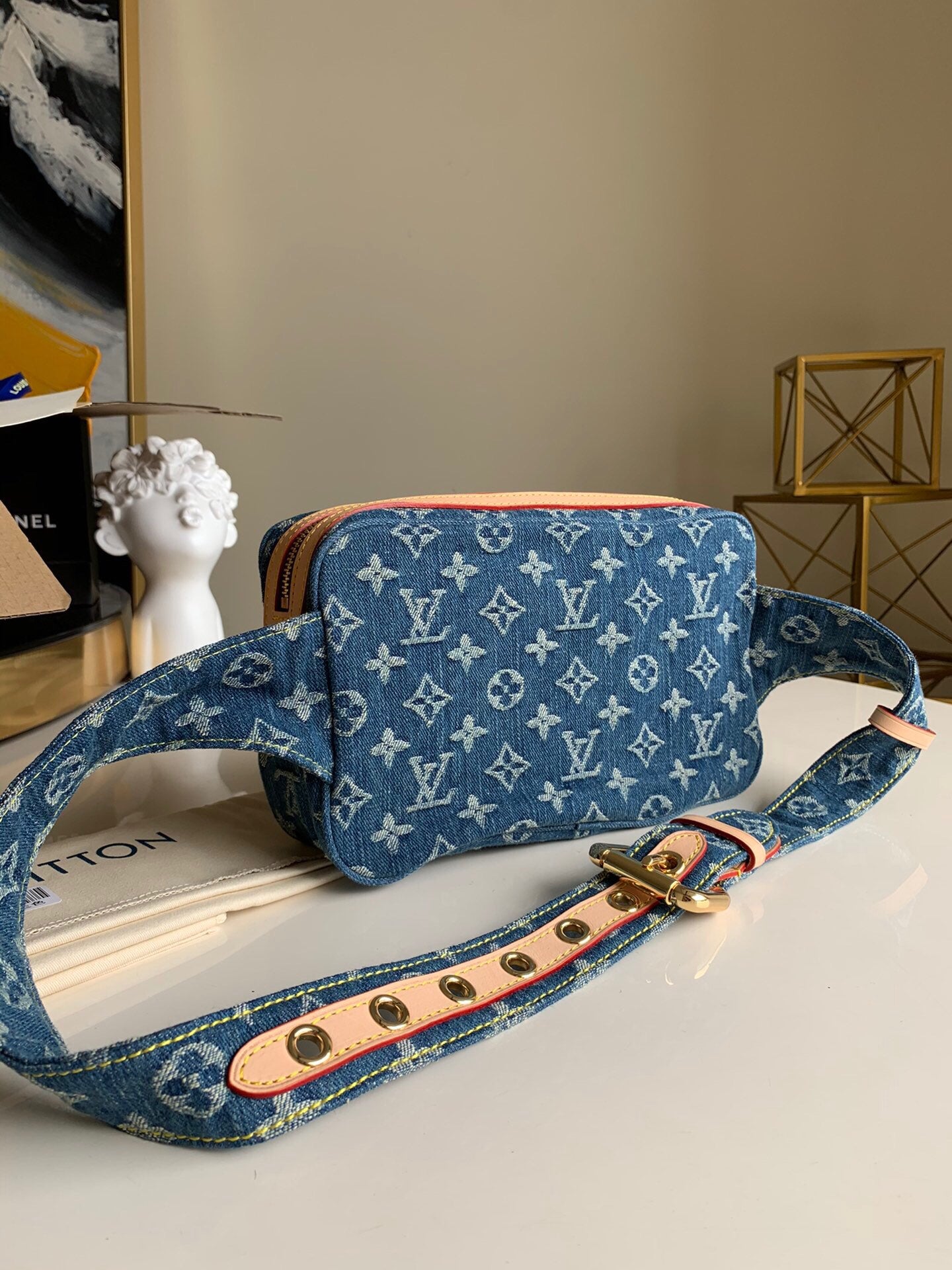 【RARE COLLECTIBLE】Louis Vuitton LV Vintage Limited Edition Denim Handbag | Timeless Retro Style | 25cm Classic Size | Full Set Packaging