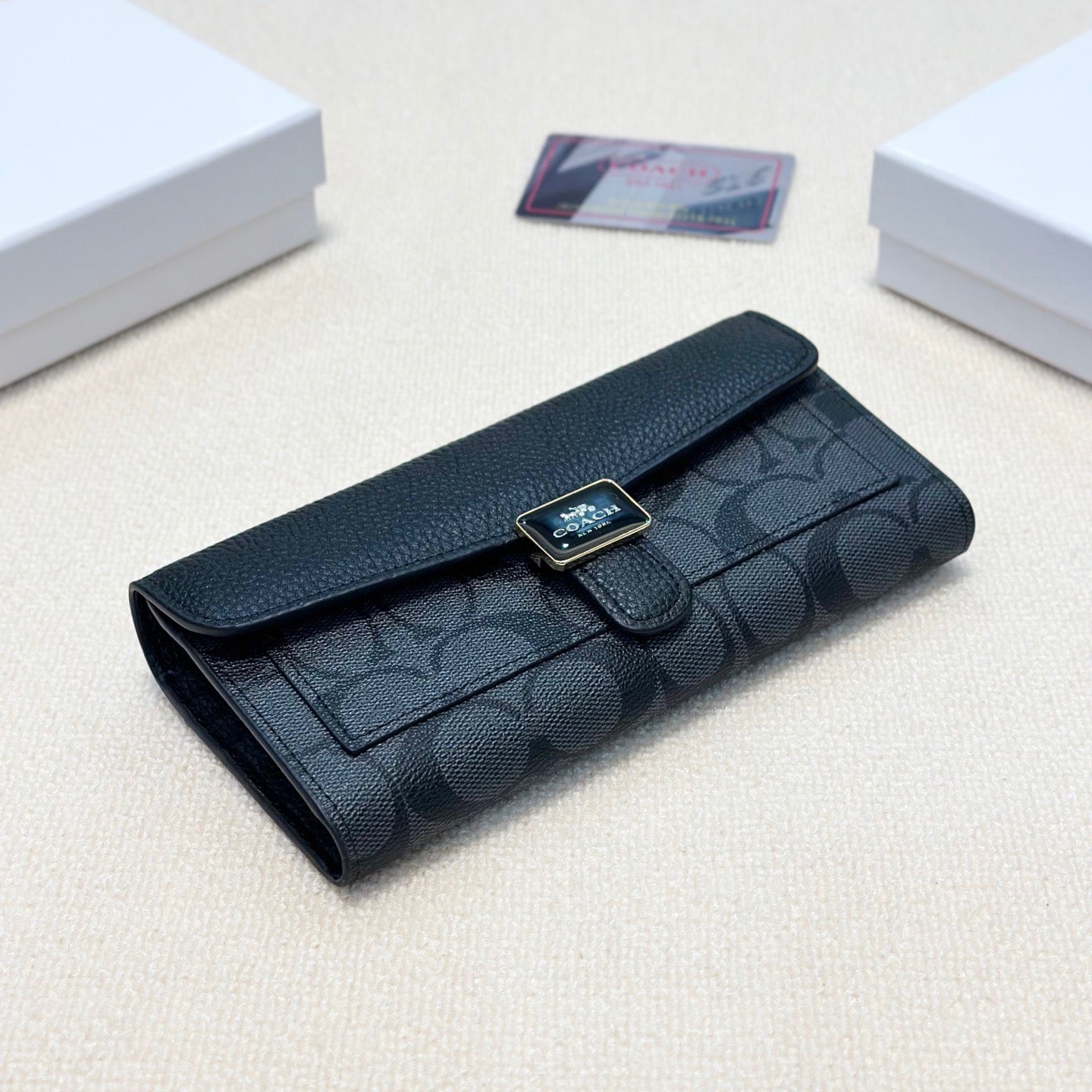 Coach-Style 19x10 Black Genuine Leather Clutch - Exquisite Craftsmanship, Spacious Interior, Luxe & Minimalist