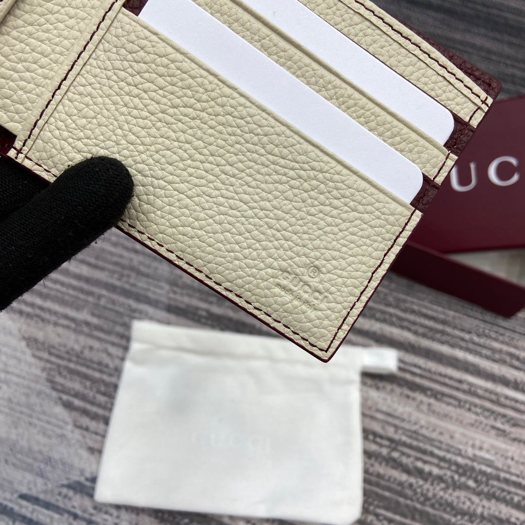 Gucci 2025 Early Spring Collection Green Calfskin Leather Bifold Wallet - Iconic Motif, Reimagined Elegance