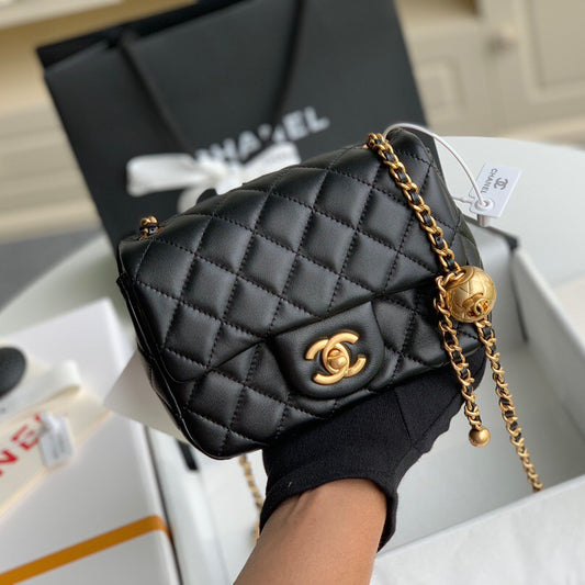 Chanel-Inspired Mini Square Bag with Metal Ball Chain - 13x18x7cm Genuine Lamb Leather Shoulder Bag（Full Set Packaging）