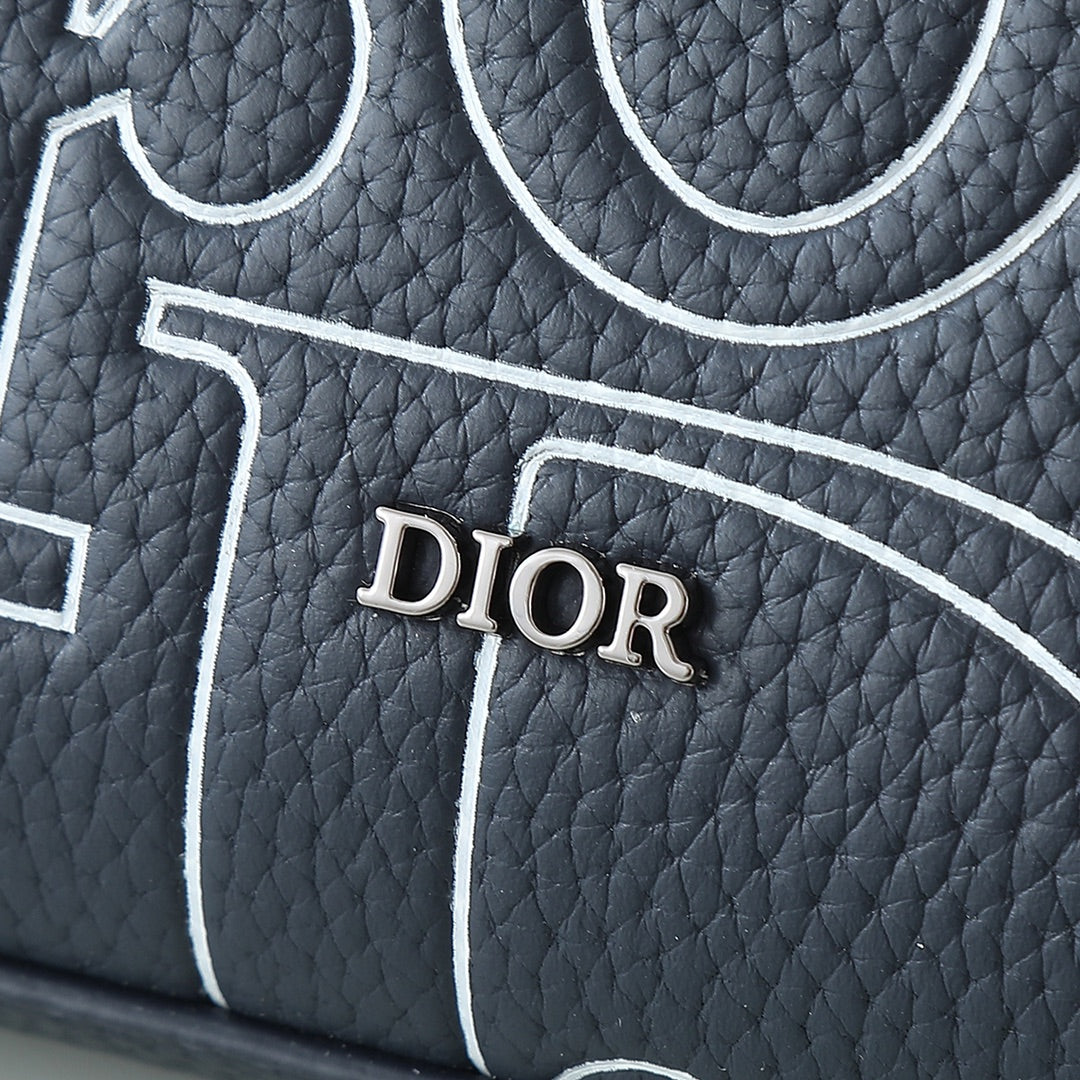 Dior Navy Blue A5 Triangle Clutch｜3D Gravity Embossed Leather｜6 Card Slots & Detachable Strap