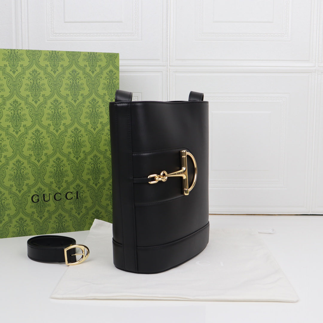 Gucci 73 Horsebit Bucket Bag 2025 Spring Summer | Black Oversized Tote with Detachable Strap | 26x27.5x11.5cm