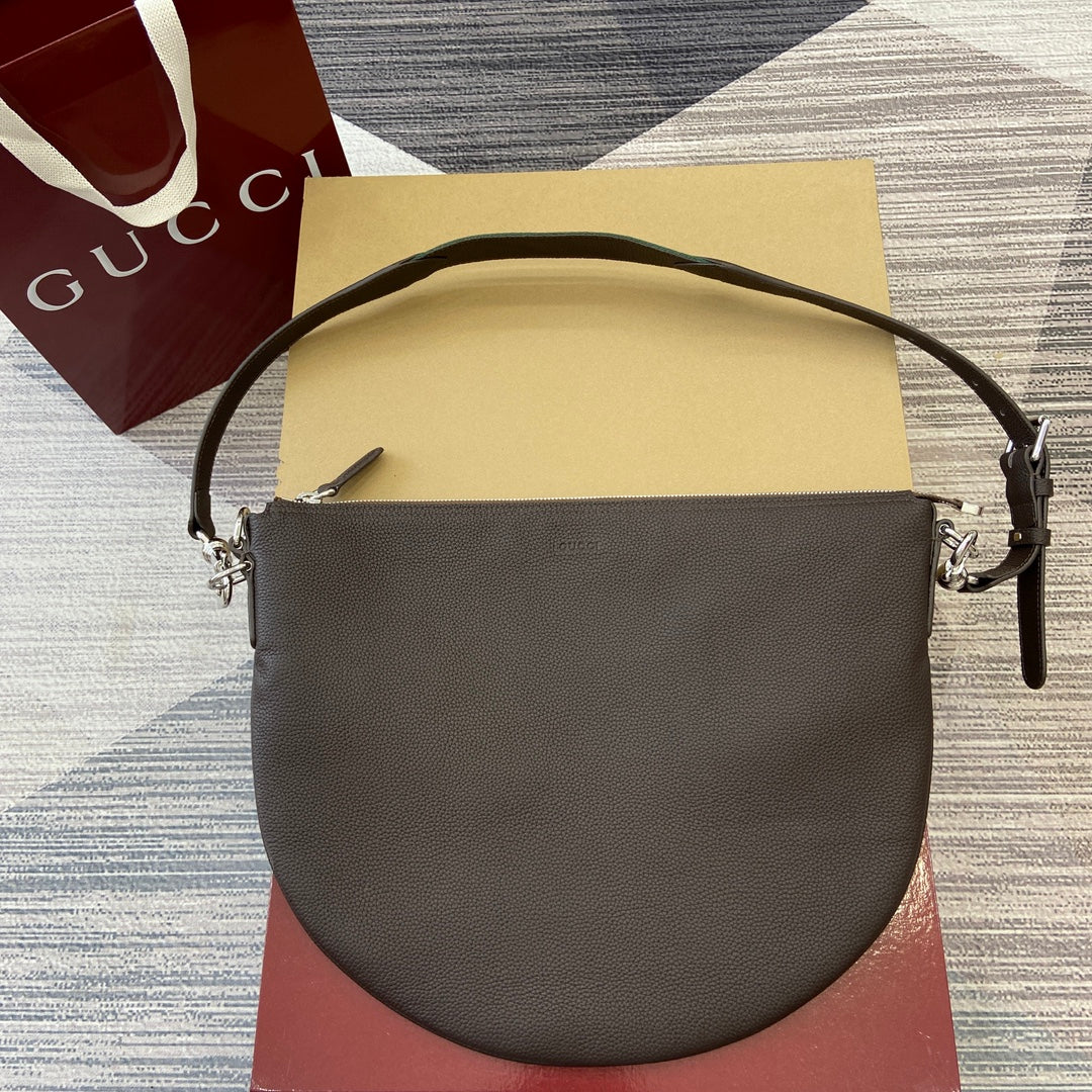 Gucci Body Double Lock Shoulder Bag FW2024 | Brown Pebbled Leather | Sabato De Sarno Archival Revival 40x31x3cm