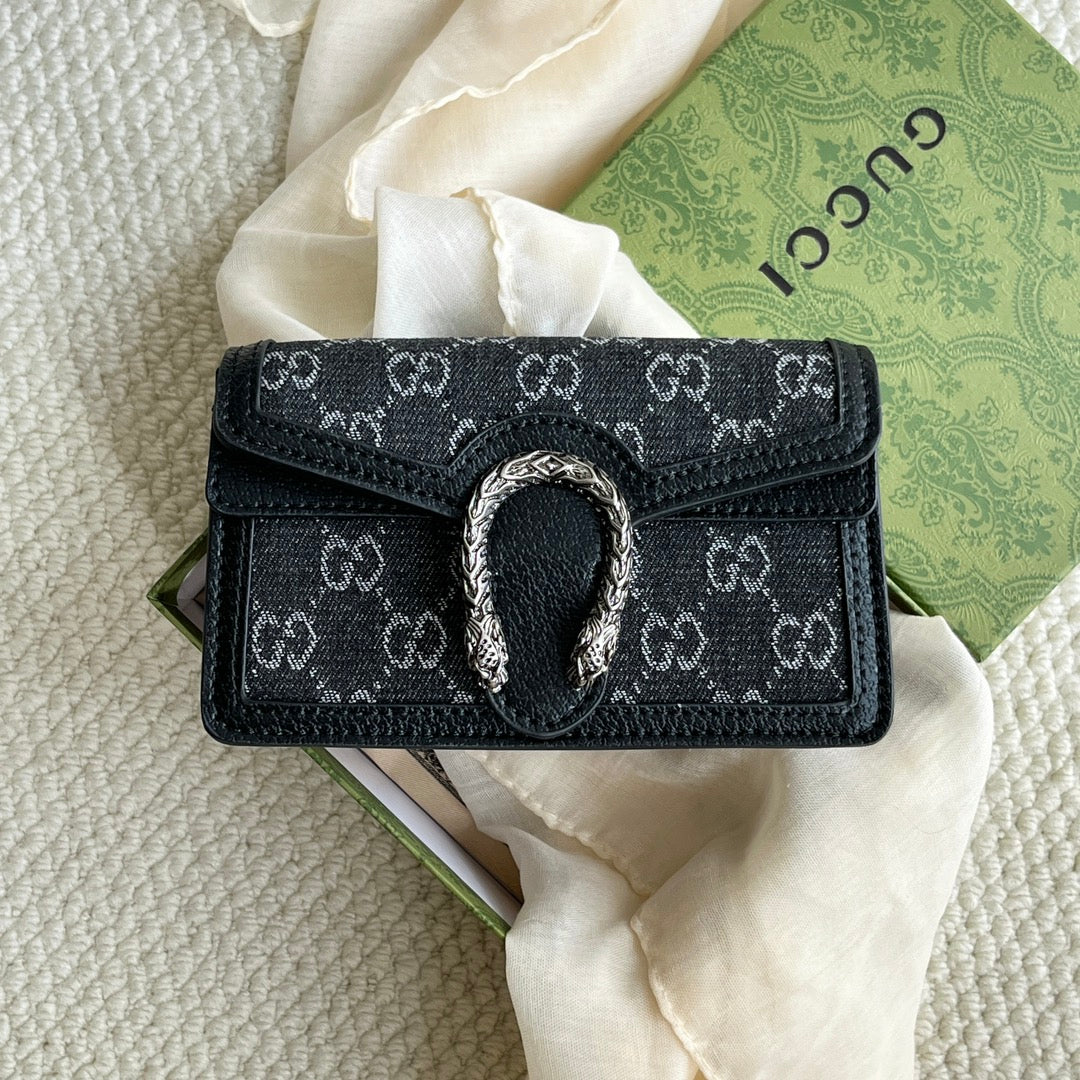 Gucci Dionysus Mini Bag – 16.5x10cm Iconic Entry-Level, Calfskin & Tiger Buckle, Street Style Essential