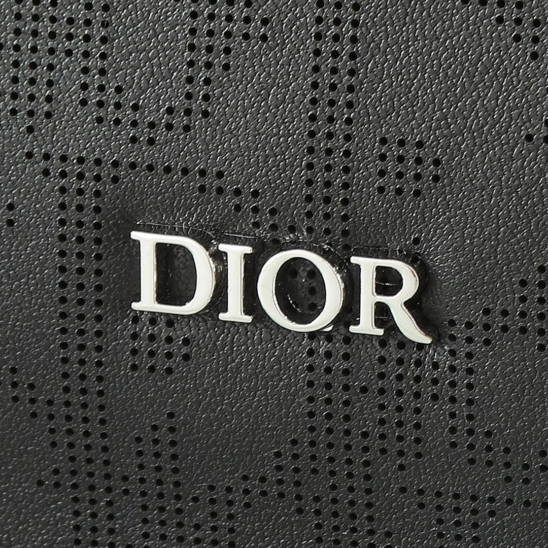 Dior A5 Clutch Bag｜Black Oblique Galaxy Embossed Calfskin｜Zip Compartment & 4 Card Slots｜Brass Dior Monogram