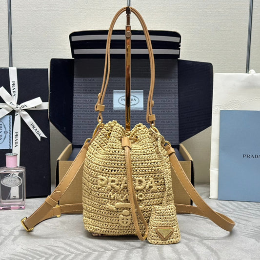 🎉 Handwoven Straw Bucket Bag - Boho Braided Design + 2 Adjustable Straps | 19cm Beach Summer Bag