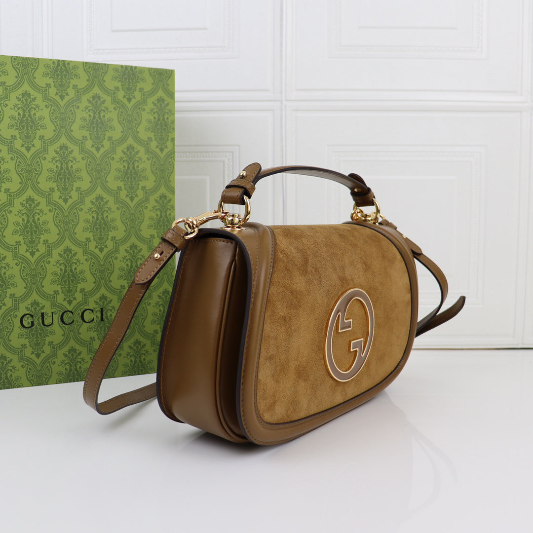 Gucci Blondie Vintage Logo Bag | 1970s-Inspired Design, Detachable Leather Strap, 32x17x10cm
