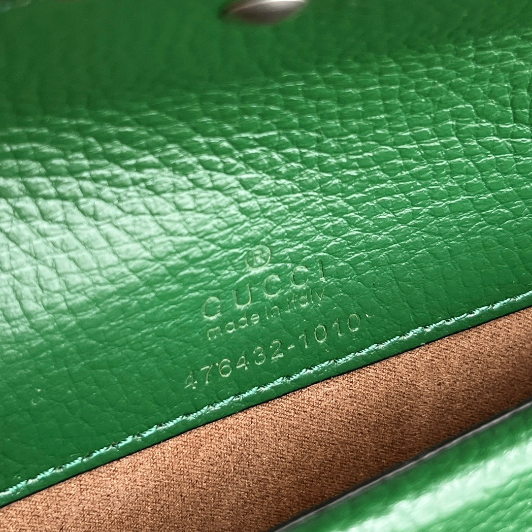 Gucci Dionysus Mini Bag – 16.5x10cm Khaki Green Calfskin, Tiger Head Buckle, Entry-Level Street Style Icon