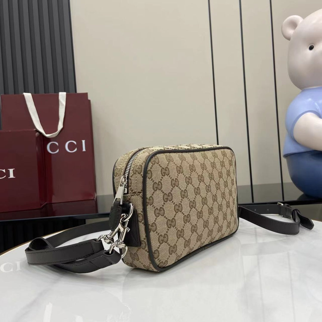 GUCCI GG Canvas Tote Bag with Original Packaging 23.5x15x5cm New 2023 Apricot Brown (Web Stripe & Detachable Strap)