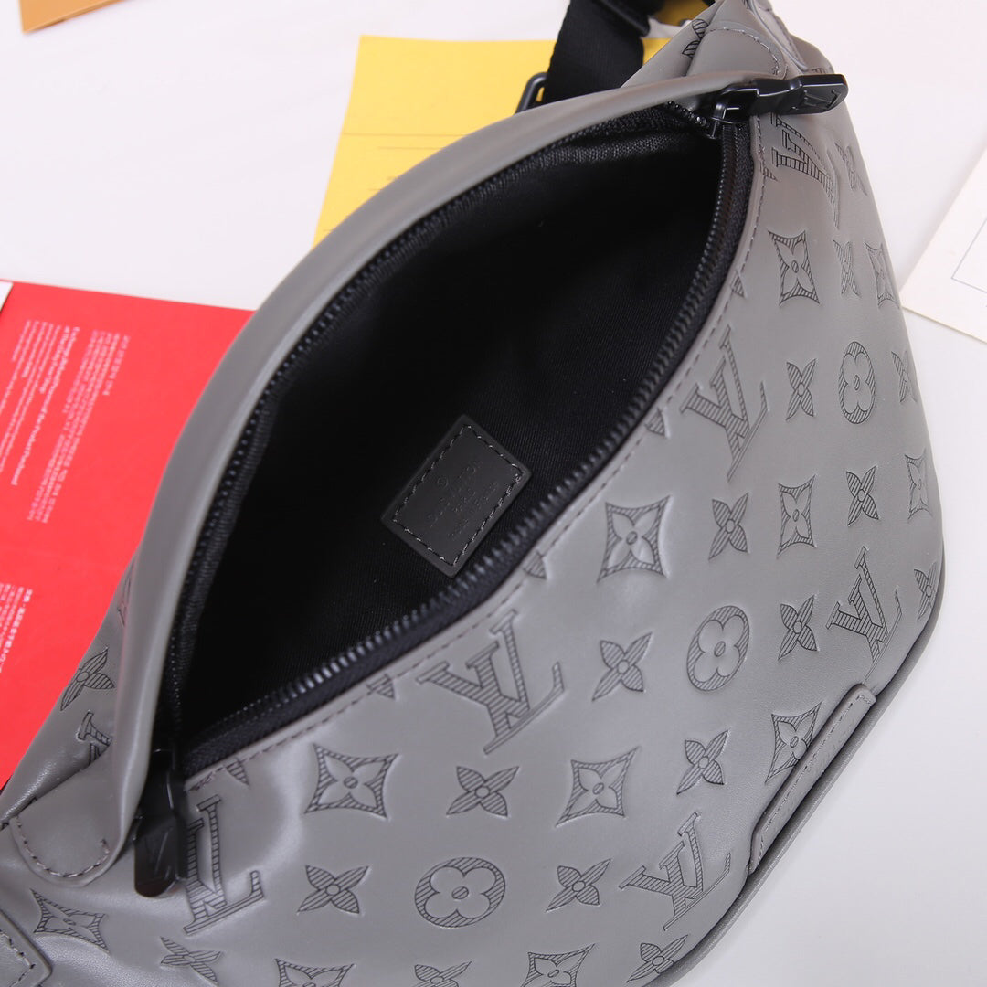 Discovery Small Top-Quality Original Factory Bag - Monogram Shadow Calfskin Embossed, Full Packaging, Adjustable Strap