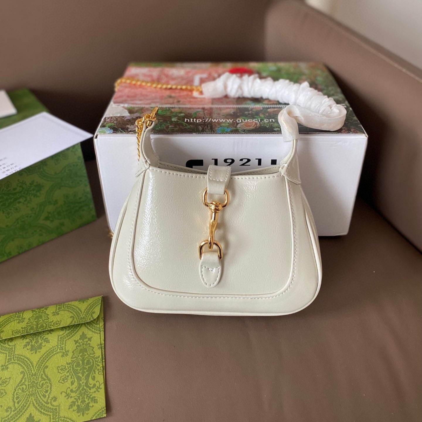 Gucci Jackie Bag – Multi-Color Romantic Tote, 20x13cm Curved Silhouette, Smooth/Waxed Leather, Celebrity Style