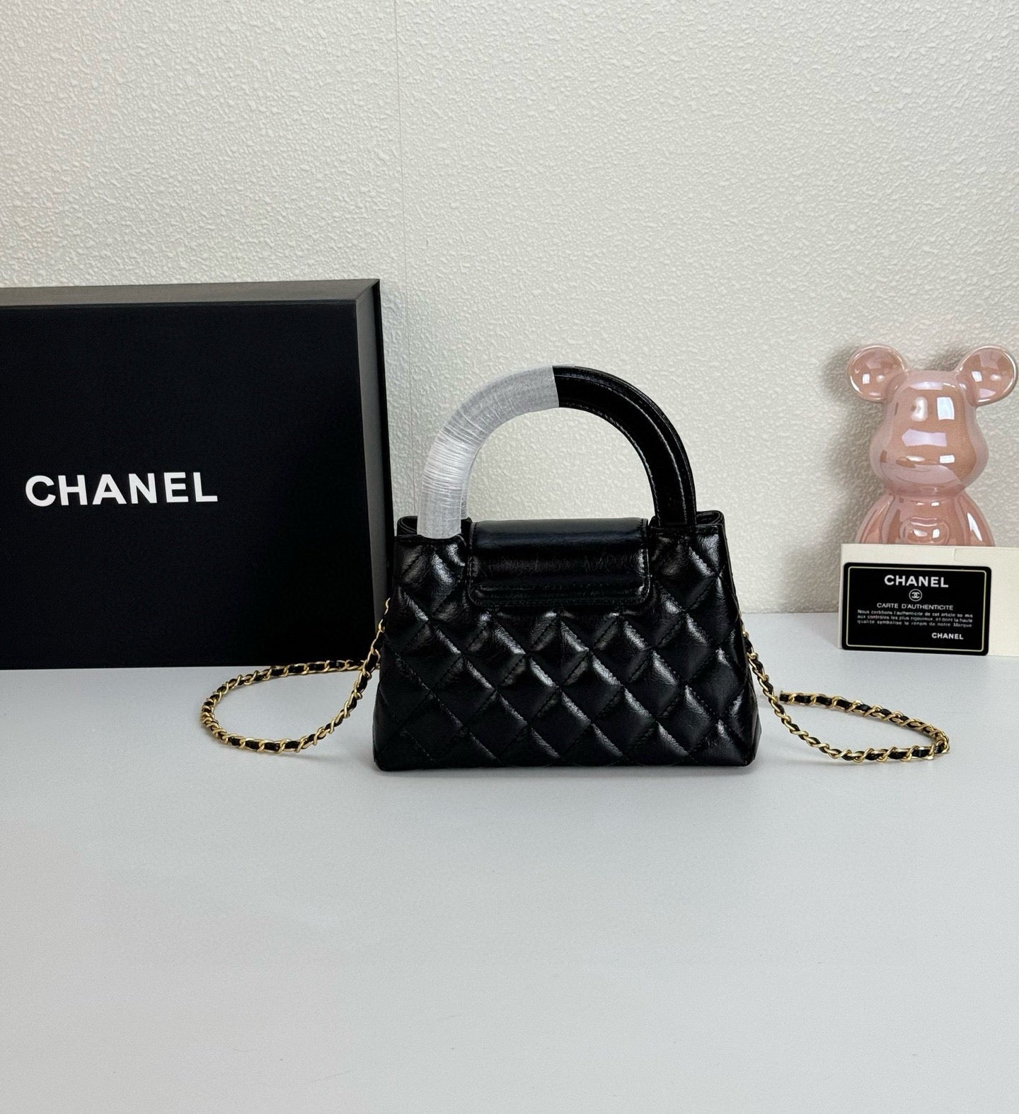 Chanel 23/24 Fall-Winter Camellia Bag | Runway-Exclusive Floral Artistry | 20cm Timeless Icon by Virginie Viard