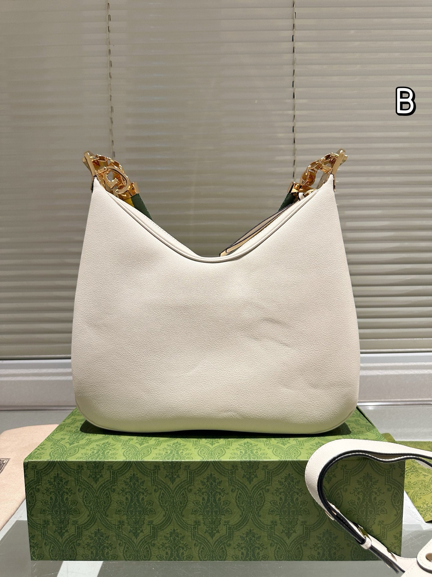 Gucci Convertible Handbag – Shoulder Bag & Tote Original Leather 33x29 Cm Full Packaging Recommended