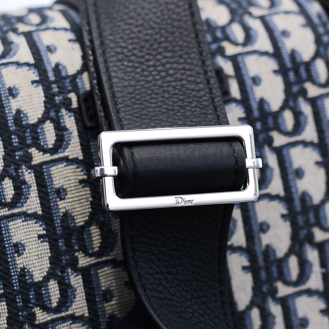 Dior Oblique Embroidery Messenger Bag 131-10 | 33cm Black Jacquard & Grained Calfskin Adjustable Crossbody Bag