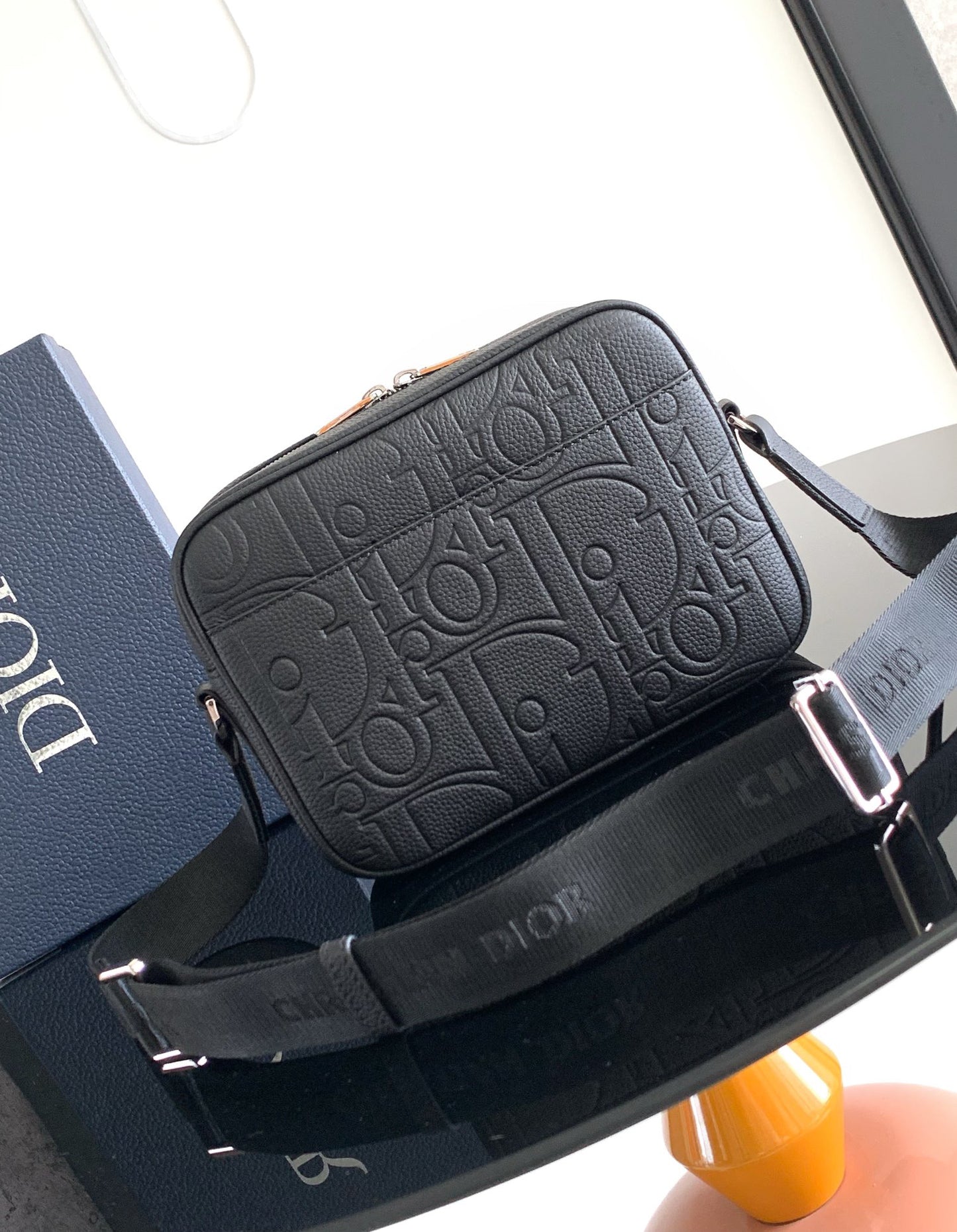 Dior Rider 2.0 Gravity Embossed Messenger Bag | 2024 Fall Men's Collection | Adjustable Strap | Leather Crossbody
