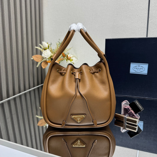 Caramel Calfskin Bucket Bag with Detachable Strap - Multiway Handbag & Crossbody | 22x21x10.5cm Large Tote